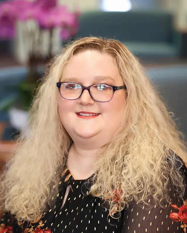 Alicia, chiropractic assistant at Munroe Chiropractic in Williamsville, NY